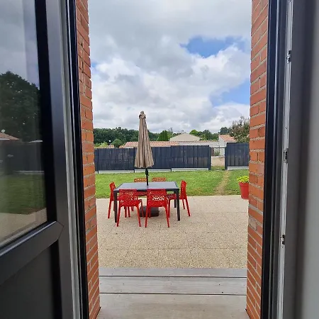 Maison Renovee Avec Jardin, Piscine Chauffee Et Spa, Proche Plages Vendeennes, Ideal Pour Familles - Fr-1-426-481 * La Garnache