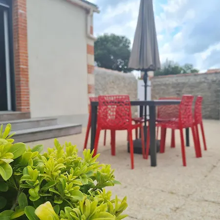 Maison Renovee Avec Jardin, Piscine Chauffee Et Spa, Proche Plages Vendeennes, Ideal Pour Familles - Fr-1-426-481 بيت للعطل